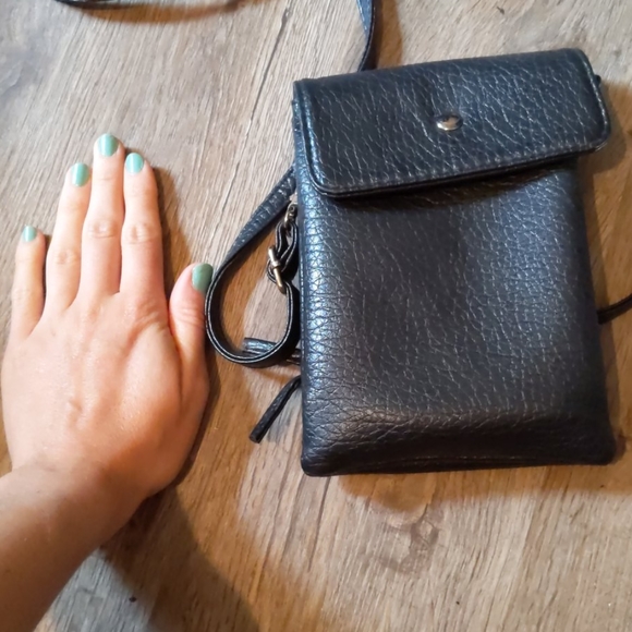 Purse - Picture 3 of 3